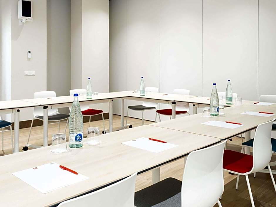 Ibis Elche