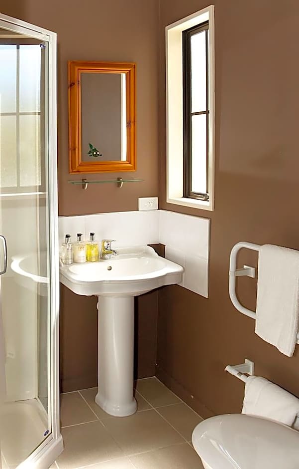 Criffel Peak View Bed and Breakfast