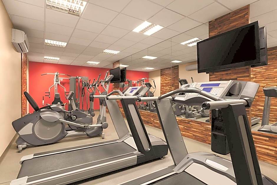 Radisson Hotel Toronto Airport West