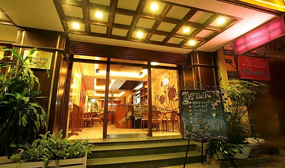 Quoc Hoa Premier Hotel & Spa