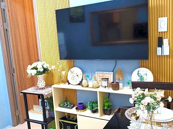 FourSphere staycation