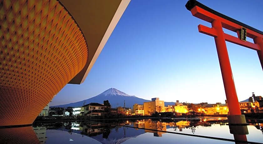 Apa Hotel Fuji Chuo