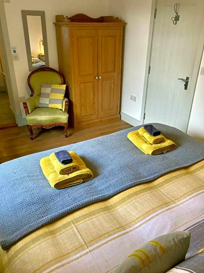 Westbury Cross House Bed & Breakfast