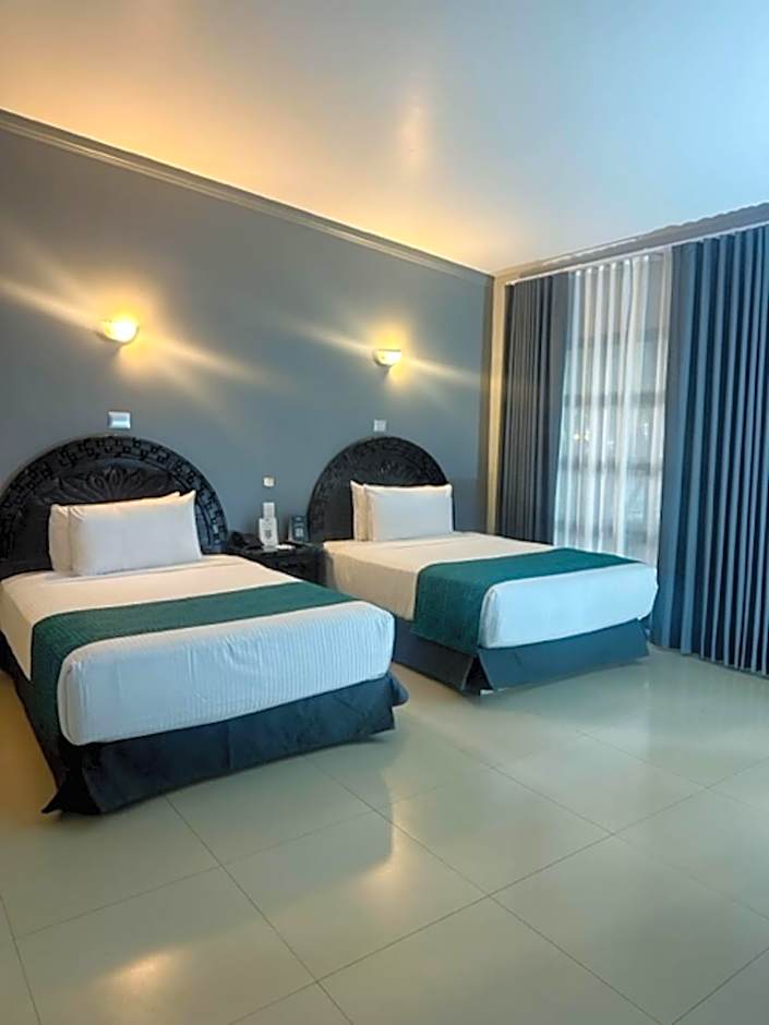 InHouse Select Hacienda Tres Rios