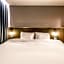 Hotel the Hill