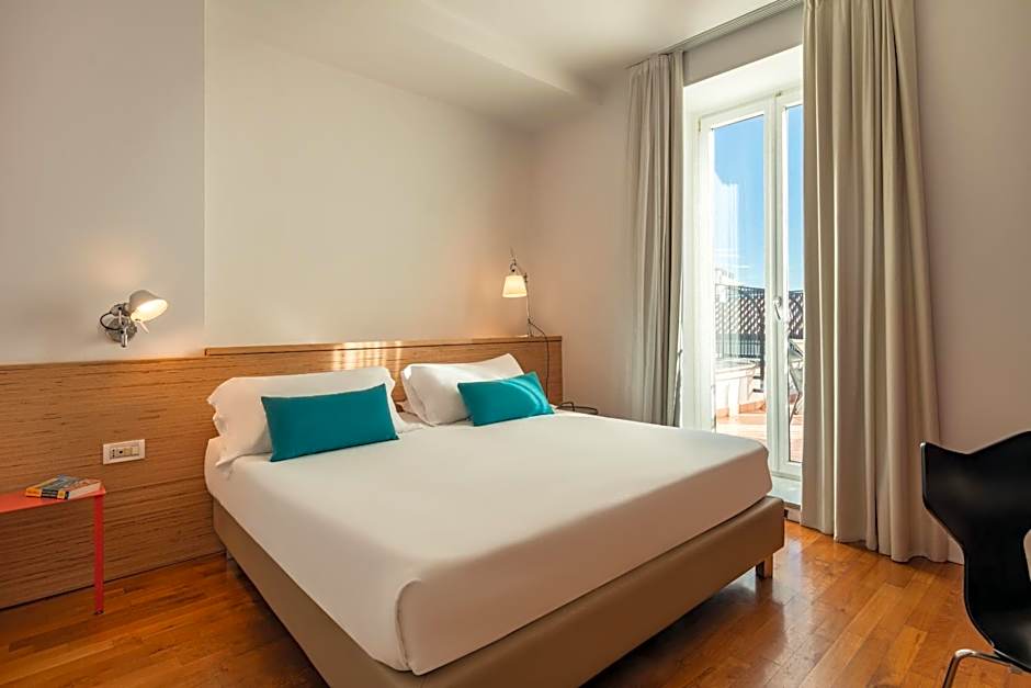 Hotel Piazza Bellini & Apartments