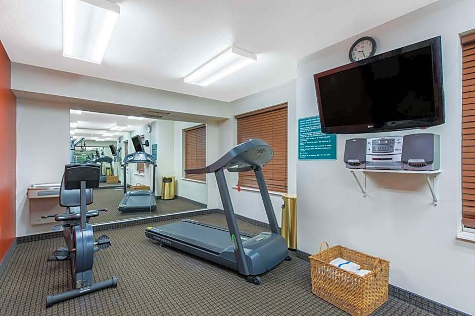 Lancaster Suites