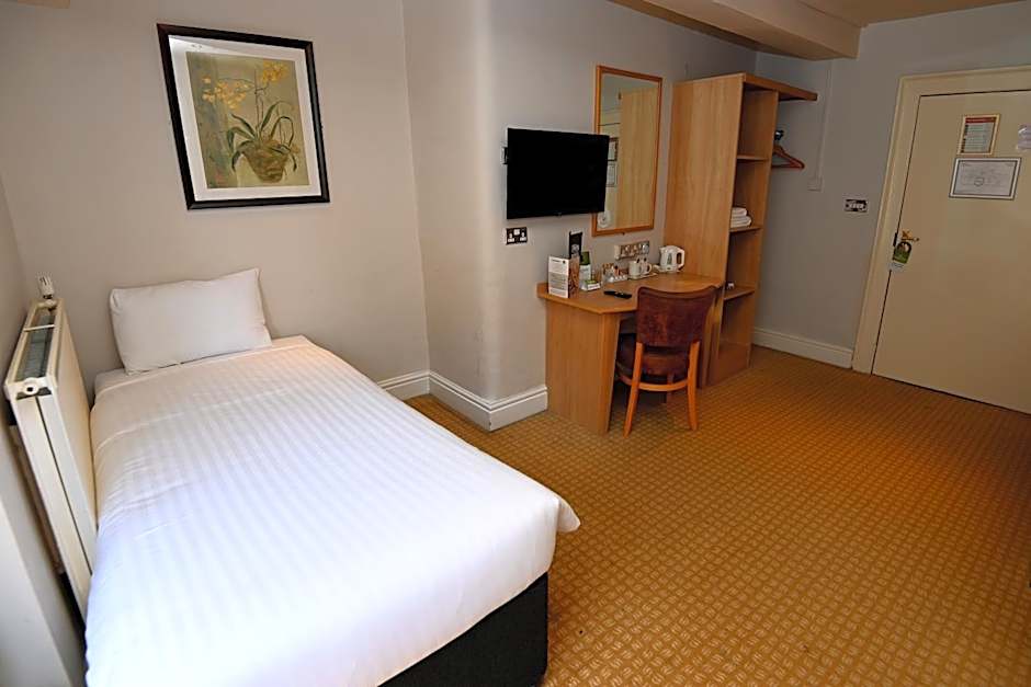 The Vine hotel by THEGREATVINE Ltd