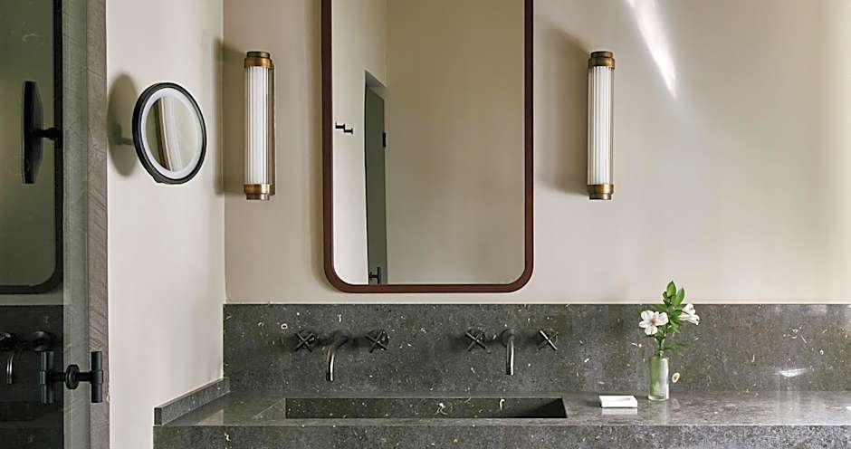 Mercer Plaza Sevilla 5 GL