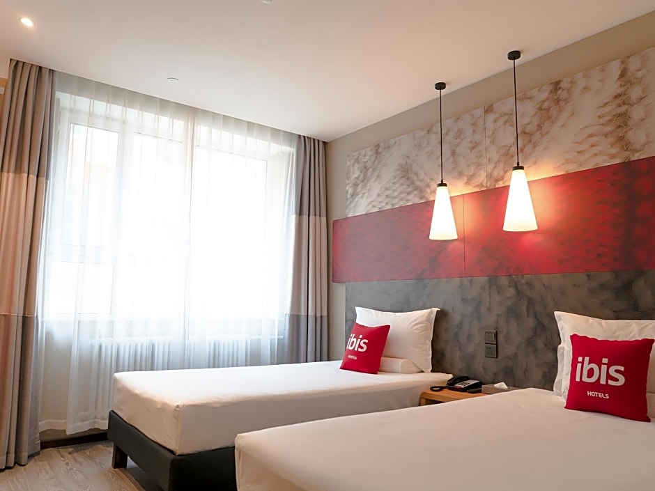 Ibis Hotel (Changchun Tongzhi Street)