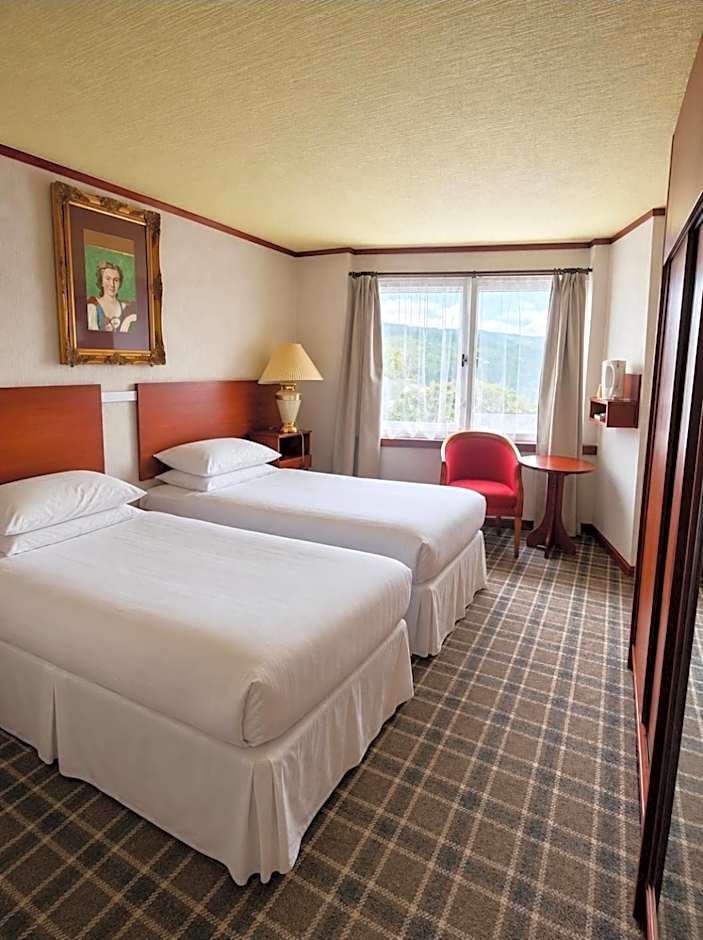 Loch Ness Lodge Hotel