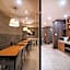 Brown-Dot Hotel Gupo