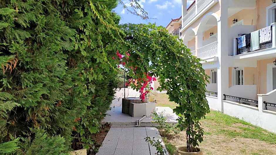 California Beach Hotel - Adults Only