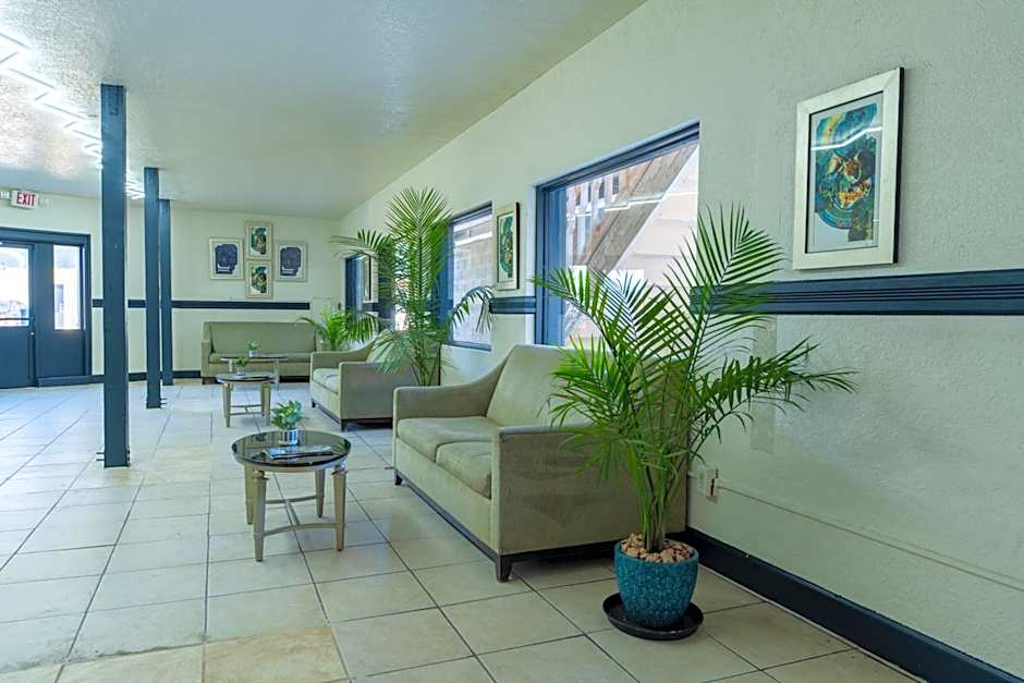 Onyx Hotel