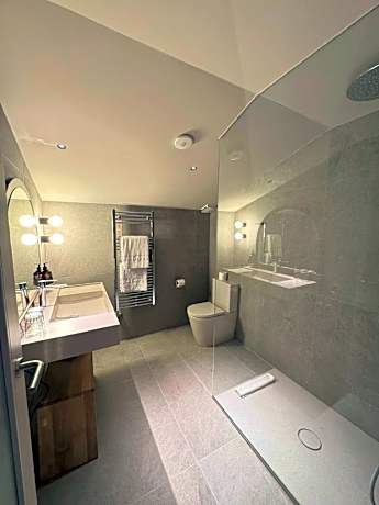 Double or Twin Room - Attic