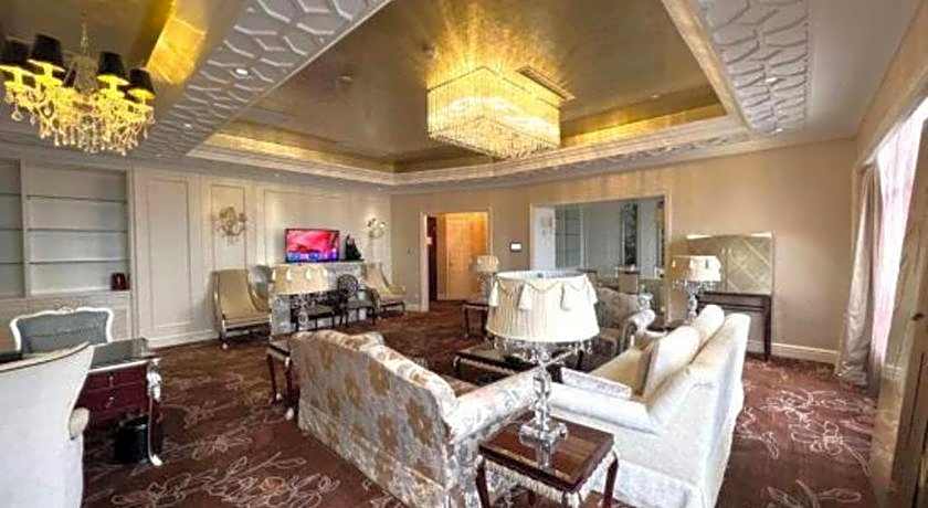 Yuncheng Jianguo Hotel