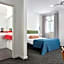 Baileys Parkside Motel by VetroBlu
