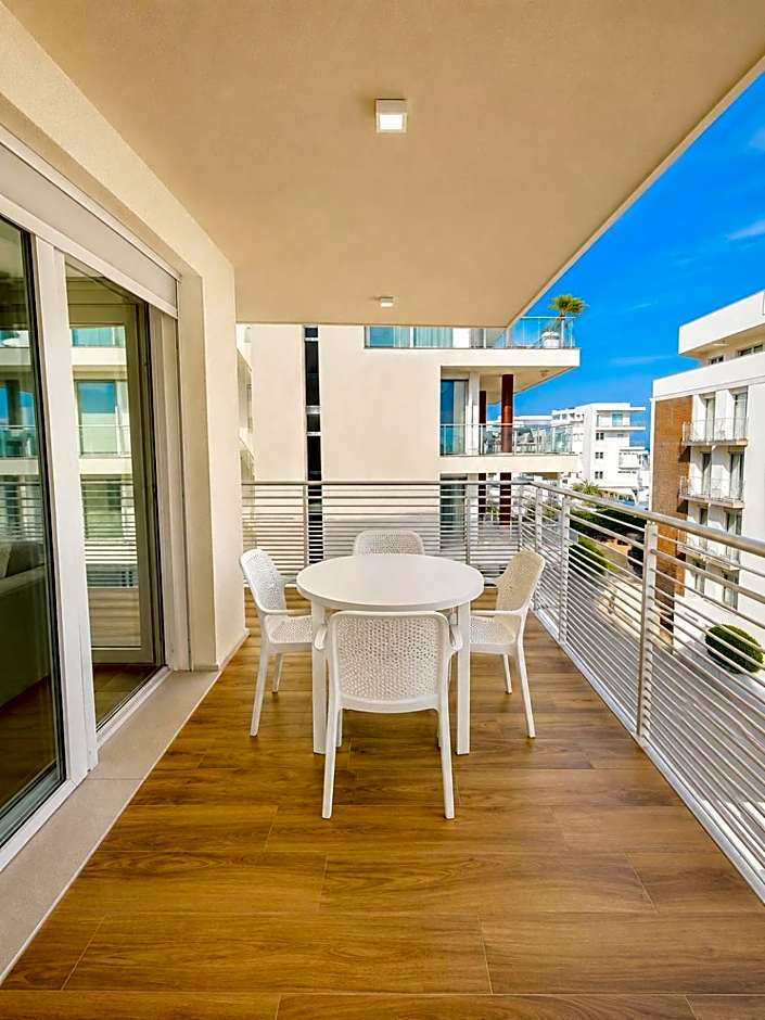 Marina Dream Beach Apartments with Sea View Terrace - Agenzia Cocal