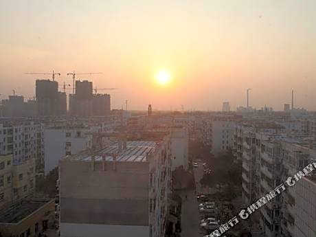 Bowei Hotel (Puyang Railway Station)