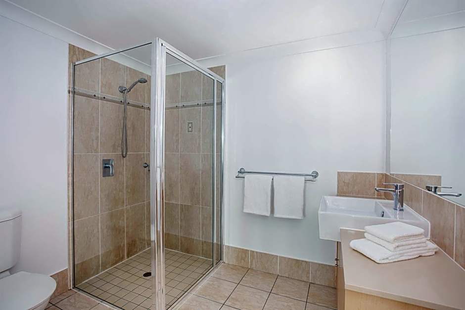 Mantra Aqueous Port Douglas