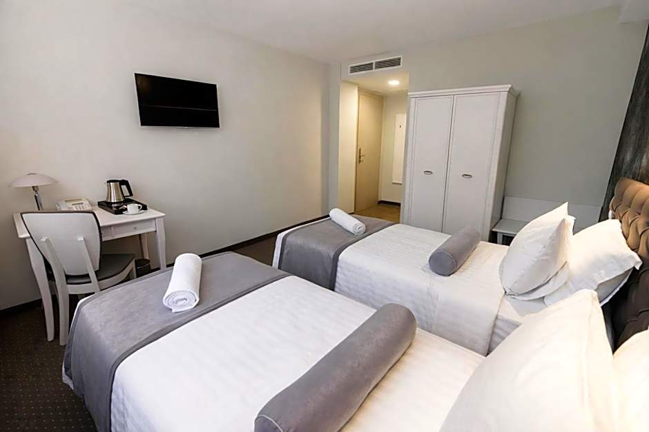 Alexandar Square Boutique Hotel