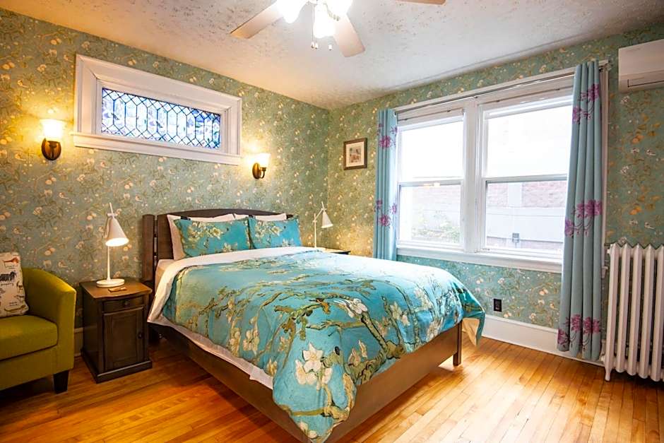 Prince Street Suites
