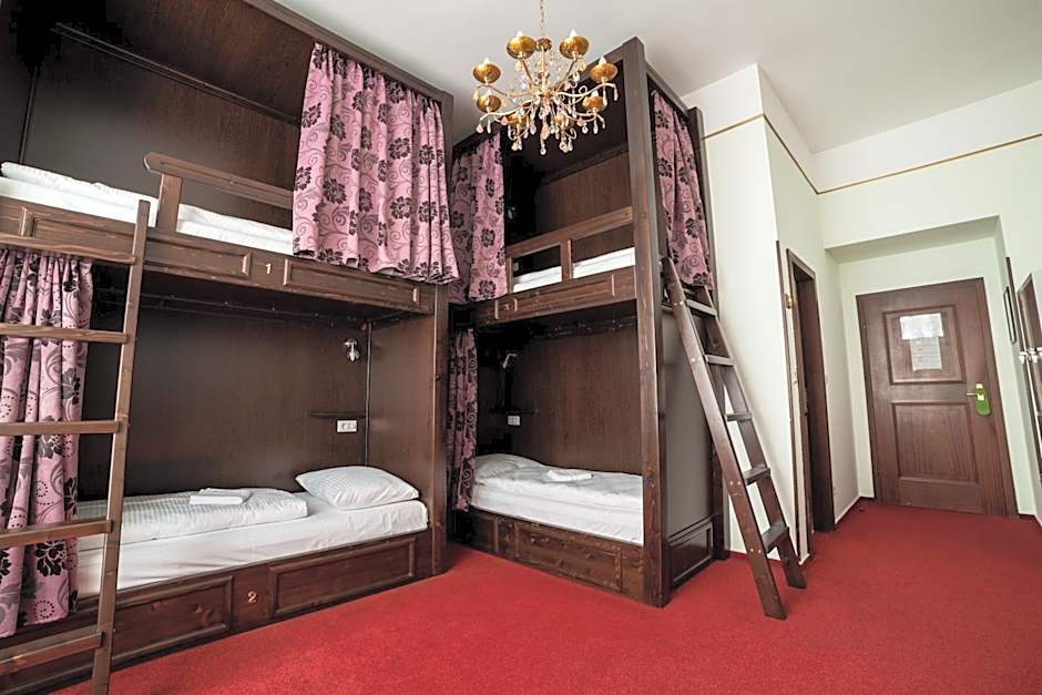 Vienna Boutique - Premium Hostel