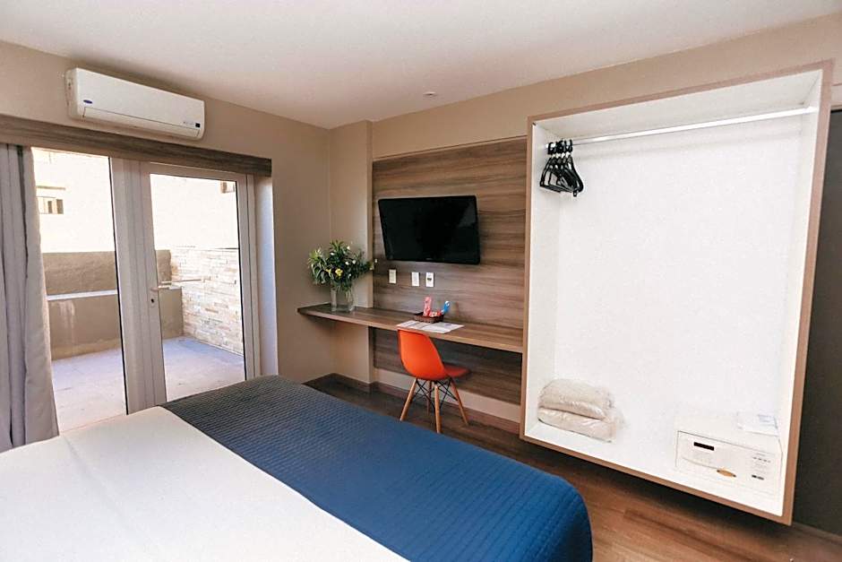 Pajuçara Praia Hotel