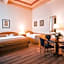 Ariston & Ariston Patio Hotel