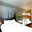 B&B HOTEL Marseille Estaque