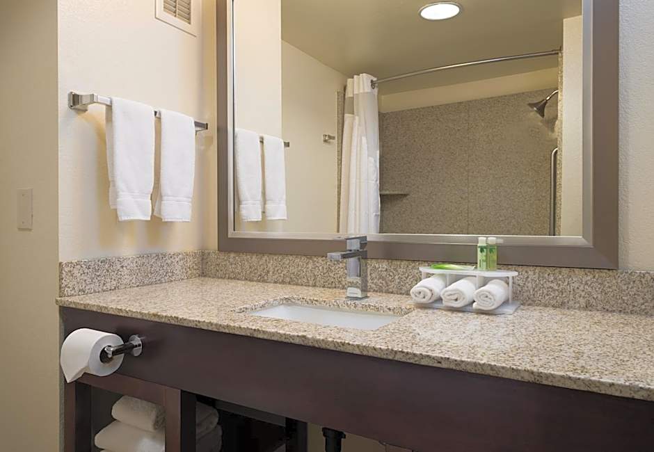 Holiday Inn Express Rocklin - Galleria Area By IHG