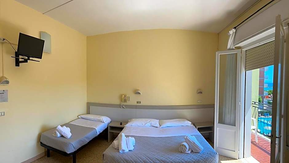 Hotel Ines