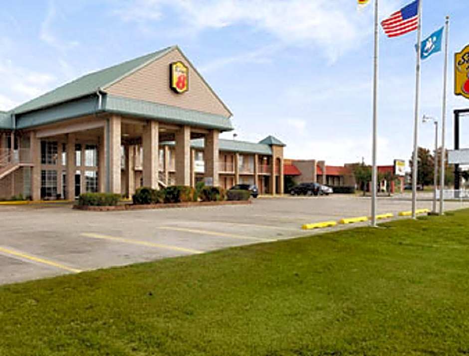 Super 8 by Wyndham New Iberia