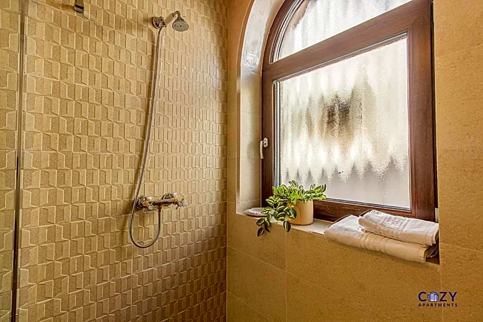 Unique and Cozy ApartHotel in Brasov