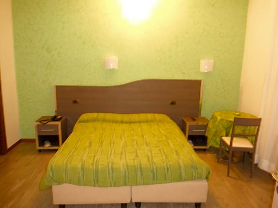 Hotel Renato