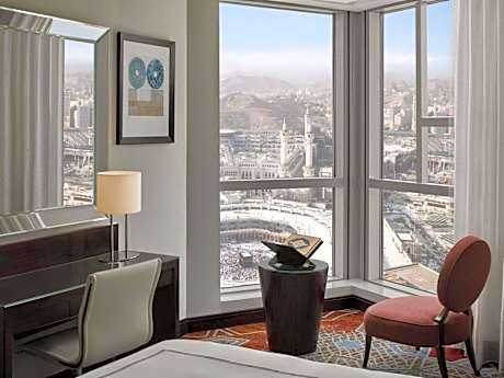 Classic King Room with Kaaba View