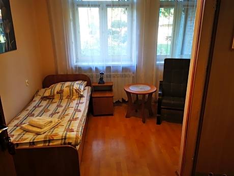 Large Single Room