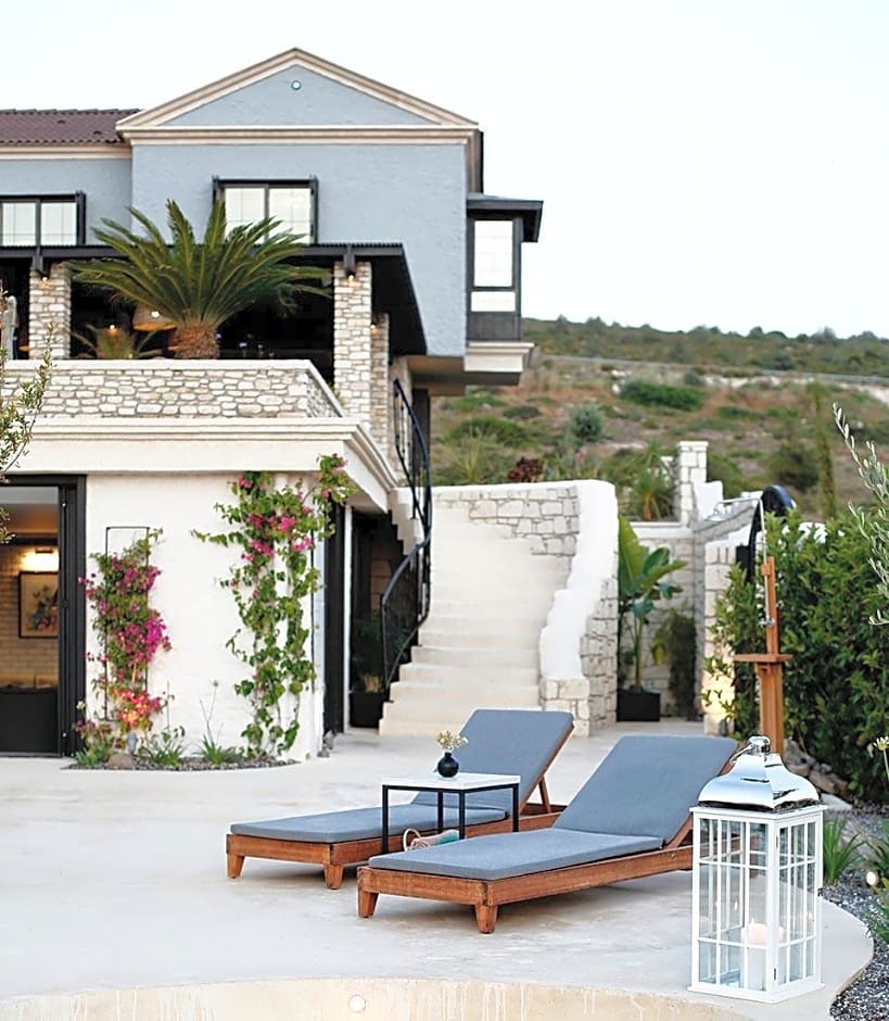 Alacati Port Ladera Hotel-Adults Only