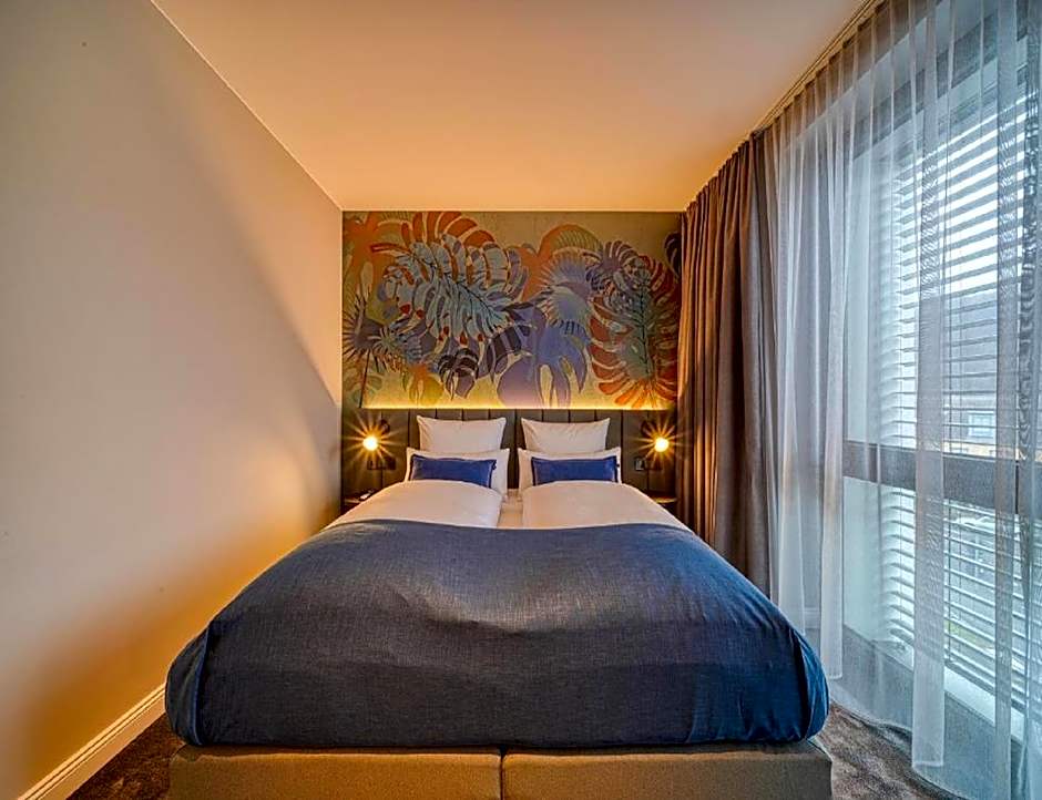 Sunday Hotel Bonn