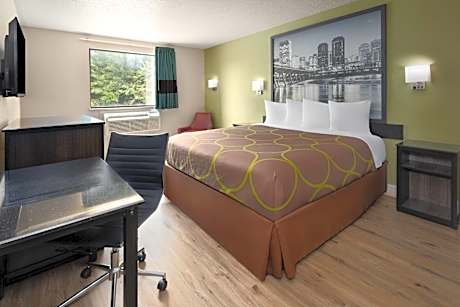 King Room - Non-Smoking