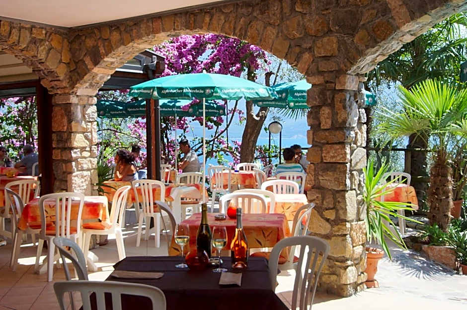 Hotel Augusta Garnì