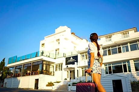 Çamlık 87 Hotel Ayvalık