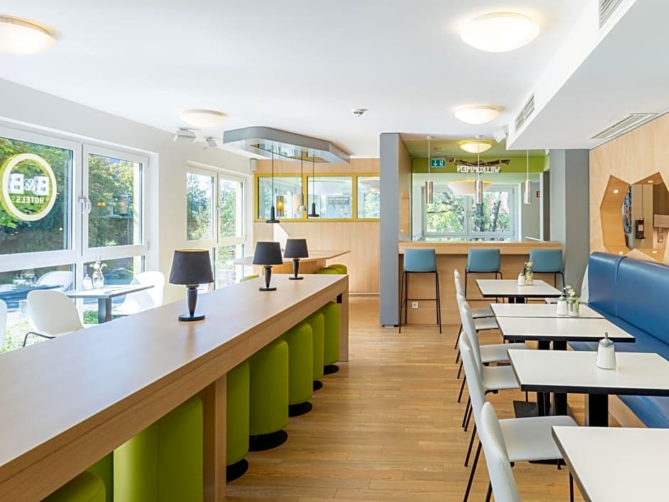 B&B Hotel Stuttgart-City