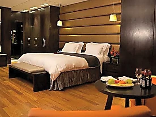 Dmatel Hotel And Resort Lekki
