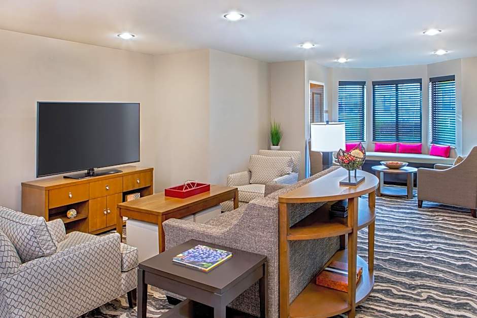 Staybridge Suites Charlottesville Airport By IHG