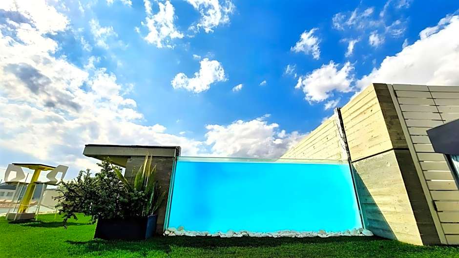 Lokàl Boutique Hotel