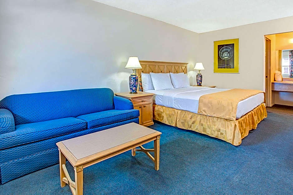 Knights Inn - Kissimmee Orlando