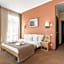 Alexandrovskiy Hotel