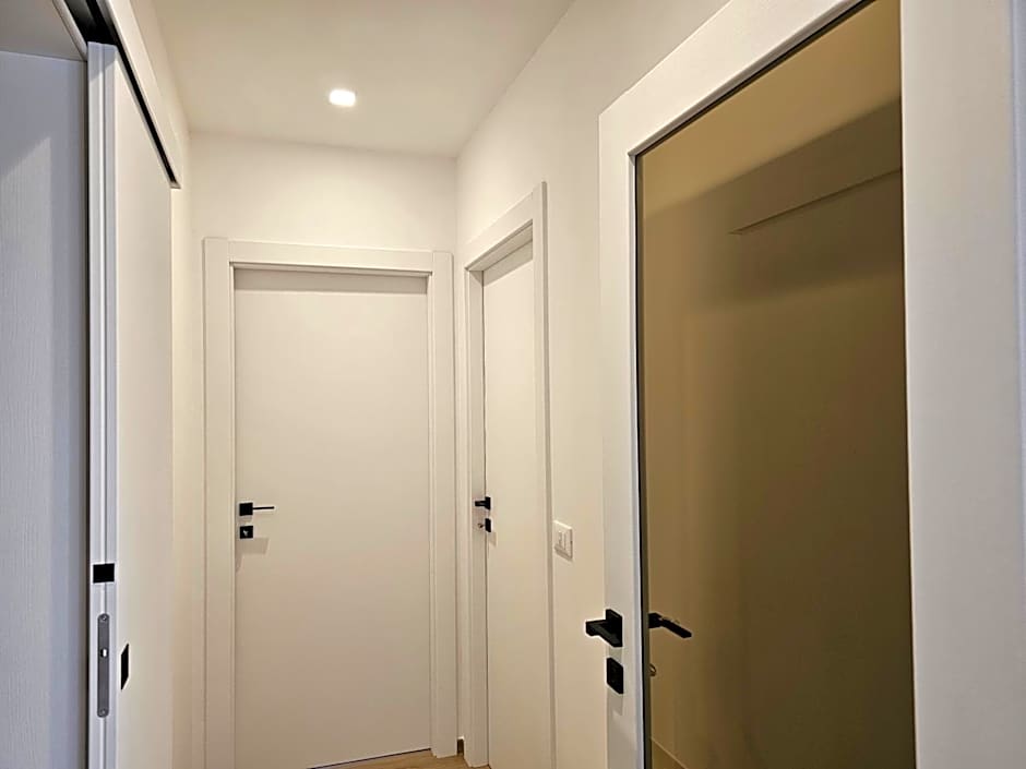 Maria's Home by MONHOLIDAY