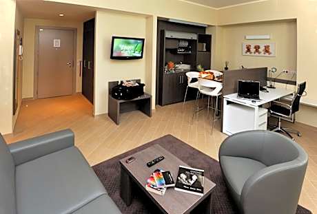 CHC Business Residence
